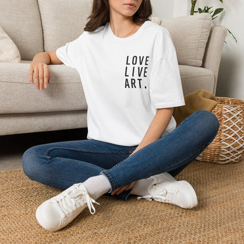 Love Live Art T-Shirt — Minimalist Typography Tee for Artists & Art Lovers